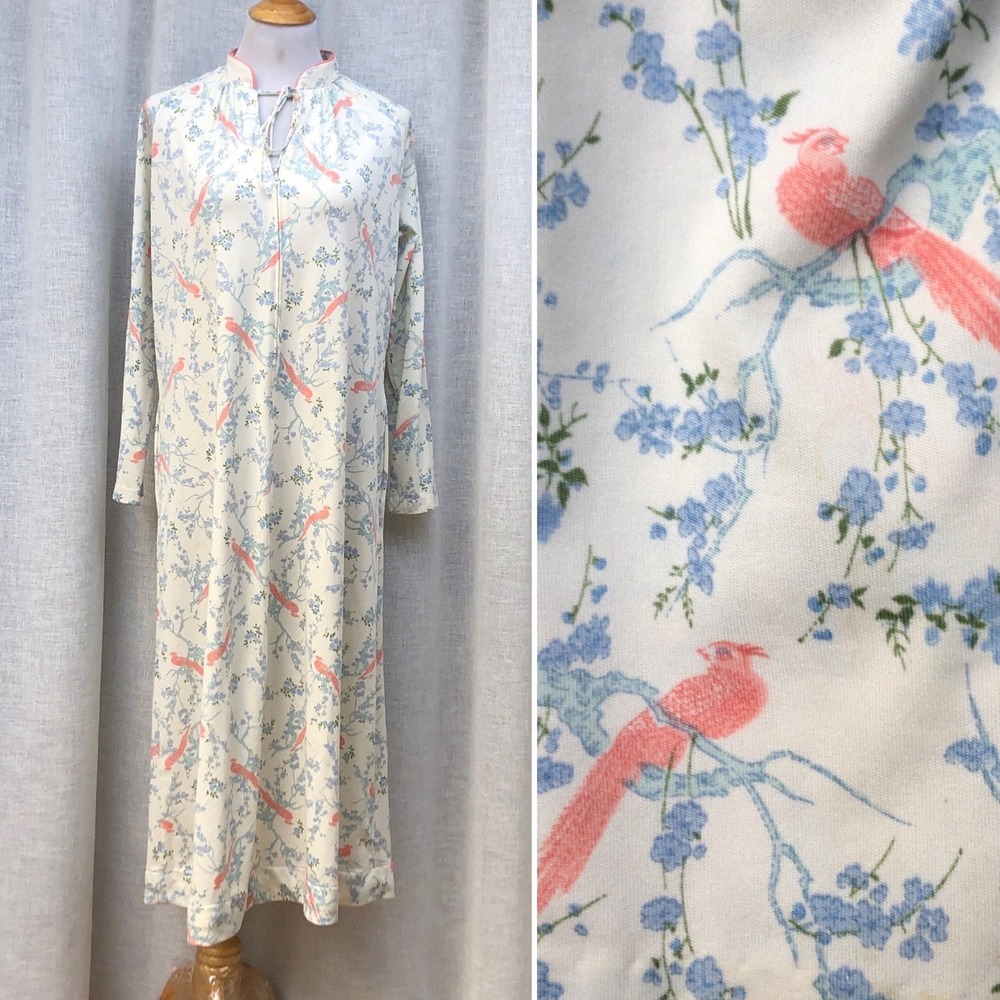 Vintage Travel Lite floral pattern with birds long sleeve night gown/dress